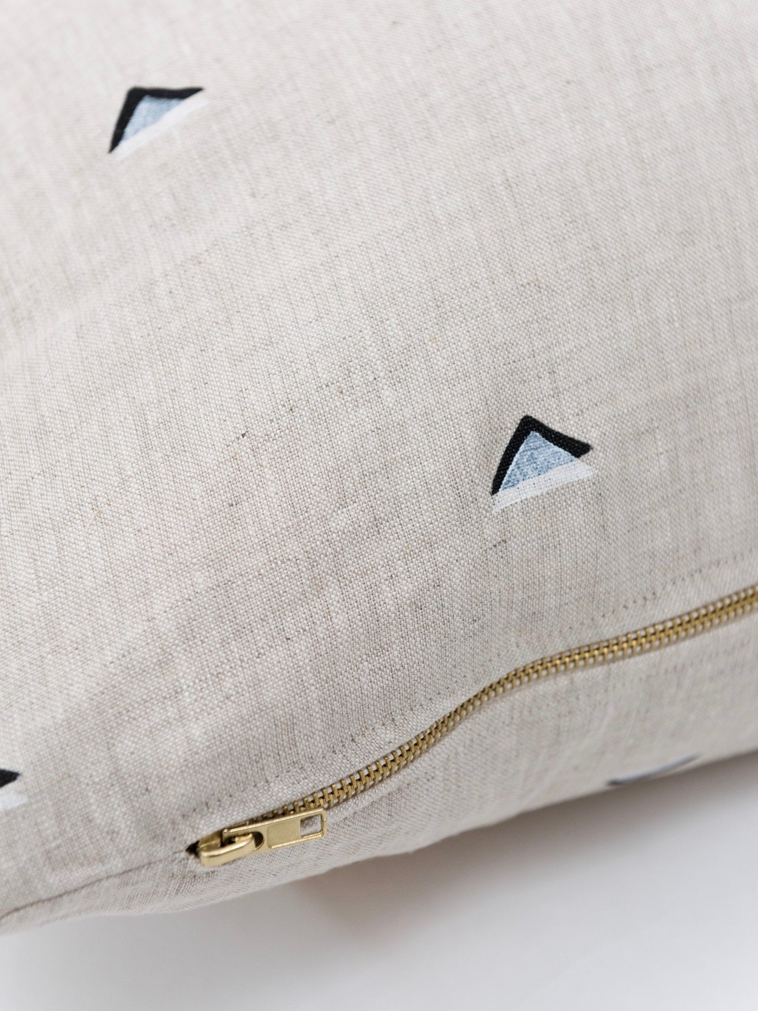 Double Triangle Pillow